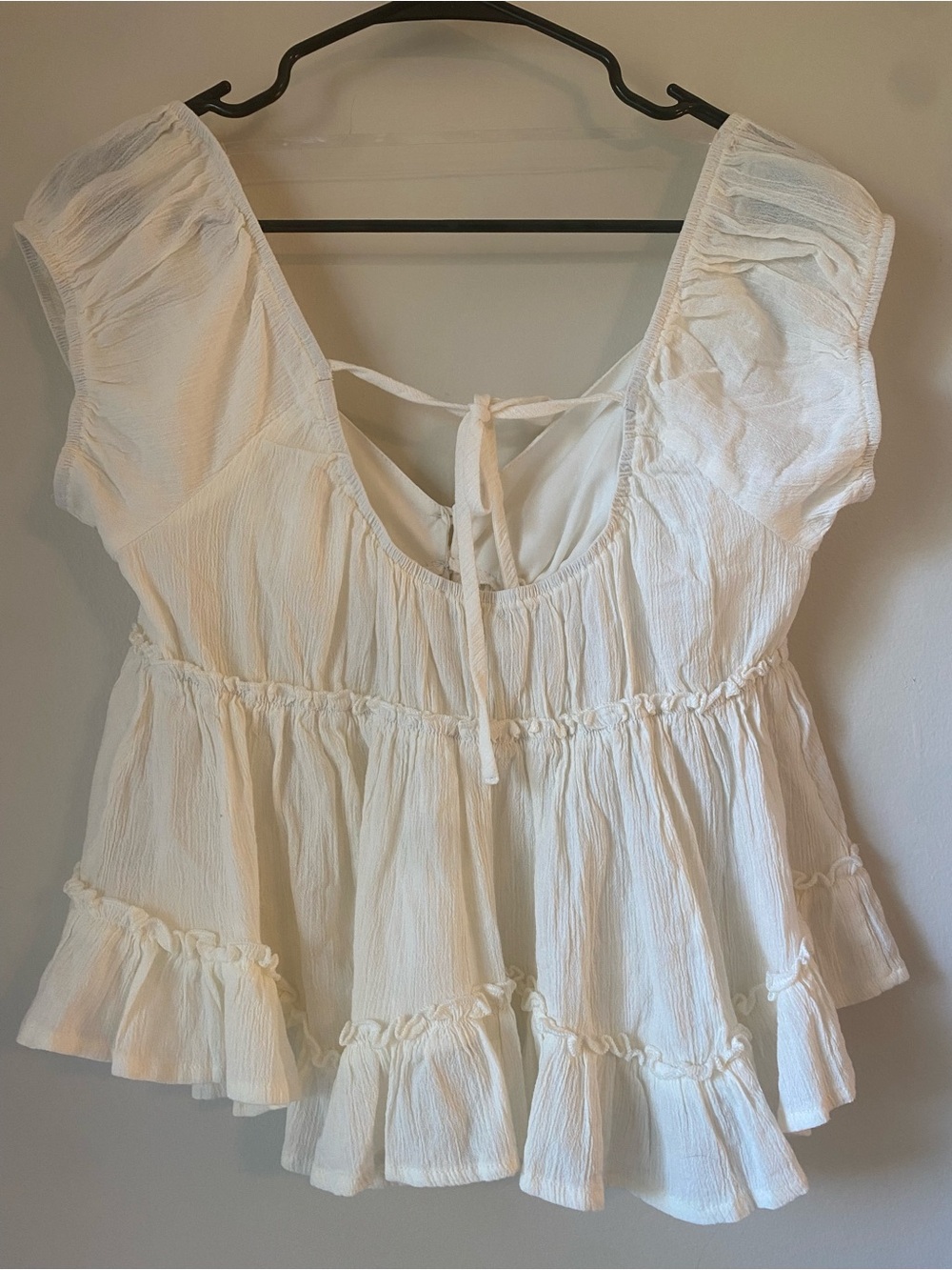 White Ruffled Tie-Back Blouse - Picture 2 of 4